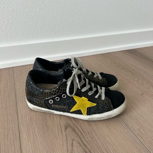 Golden Goose Superstars size 37 - Picture 2 of 6